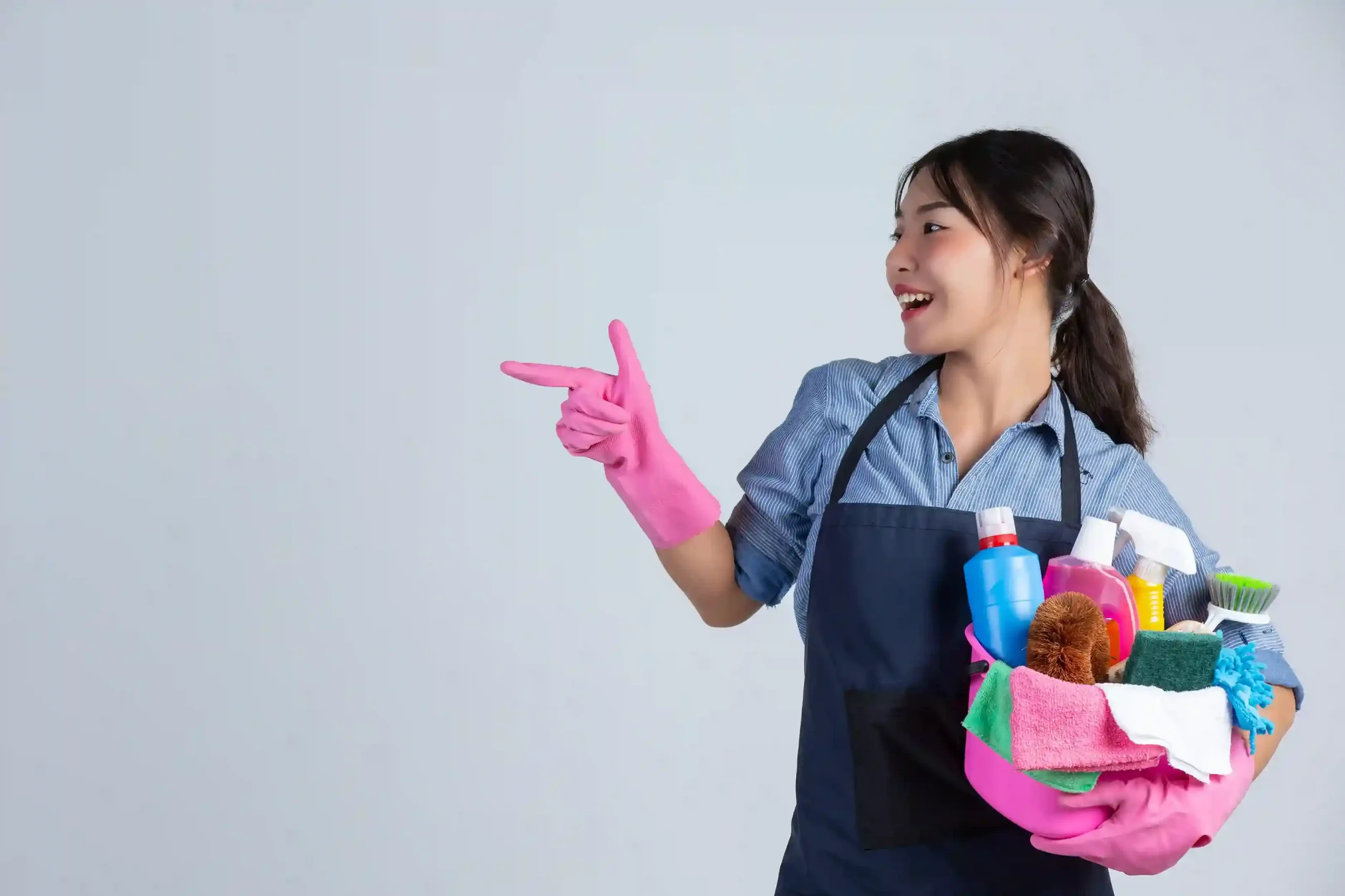 move in and out cleaning in Kensington scaled